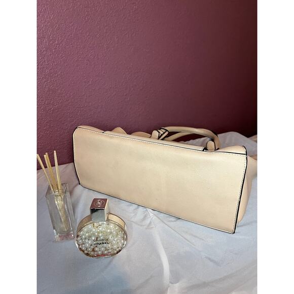 Versace Beige 19.69 Abbigliamento Sportivo Leather Handbag - Picture 11 of 12